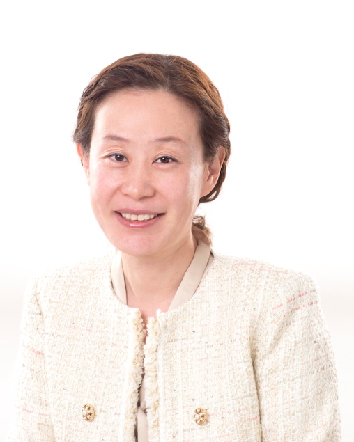 Angela Ji Yeon Yoon, DDS Profile Headshot