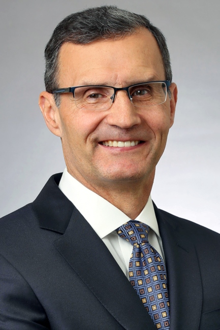 Lawrence G Lenke, MD Profile Headshot