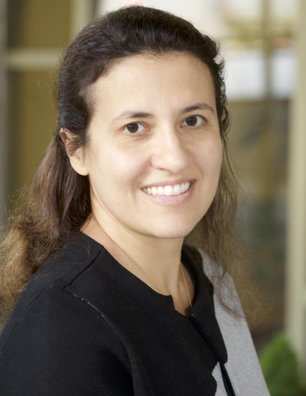 Alia Koch, DDS, MD Profile Headshot