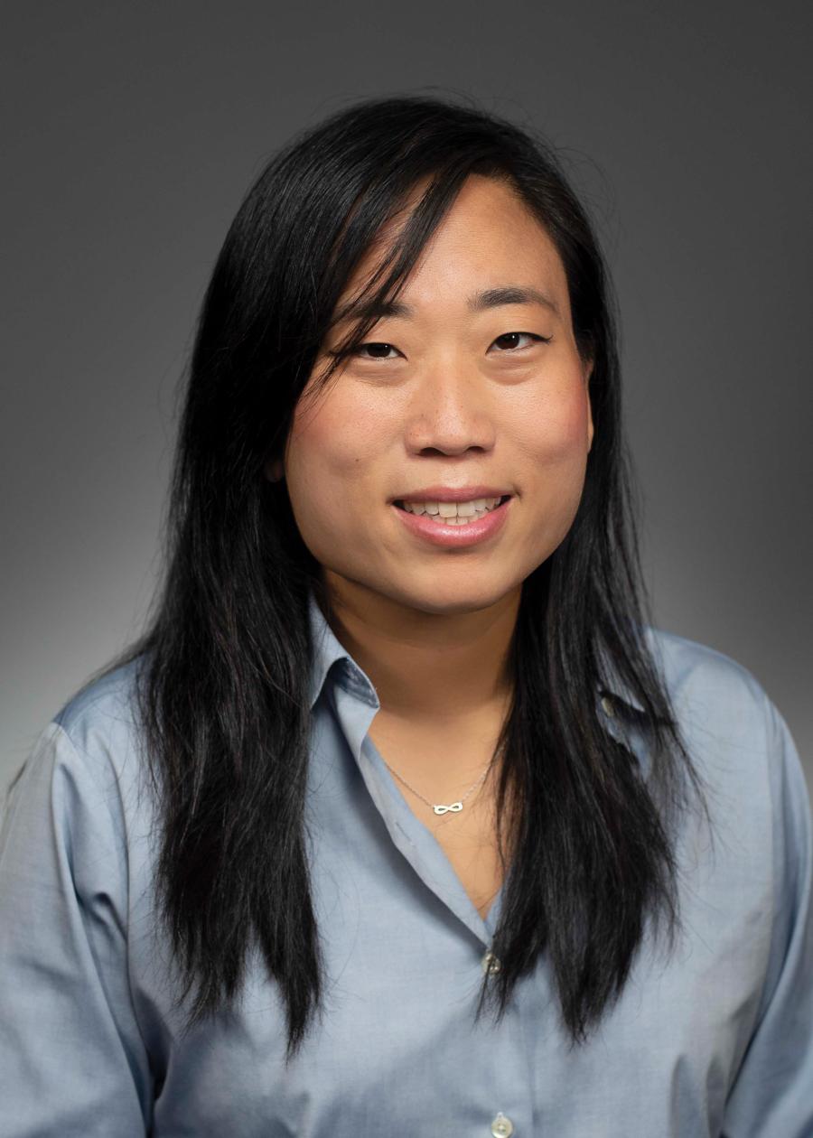 Elizabeth Lee, MD Profile Headshot