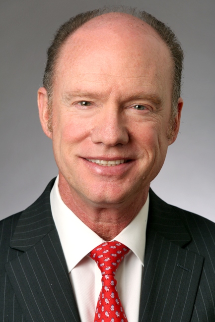 Robert J. Strauch, MD Profile Headshot