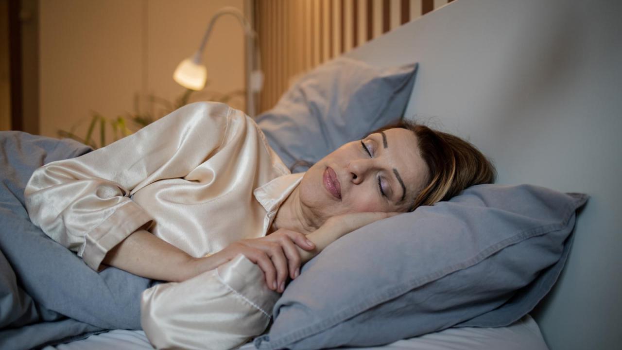 Can Menopausal Women Sleep Belly Fat Away? ColumbiaDoctors New York